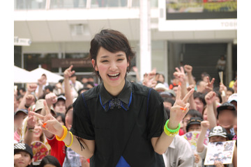 剛力彩芽が新CM女王に! 上戸彩、武井咲を抜いて露出量1位 画像