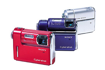 ソニー、自分撮りも可能な回転レンズ搭載の510万画素デジカメ 画像