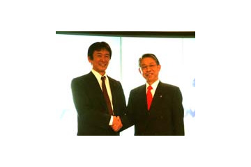 NOVAのお茶の間留学をTEPCOひかりで提供−高品質な回線によって裏付けられたIPテレビ電話サービス 画像