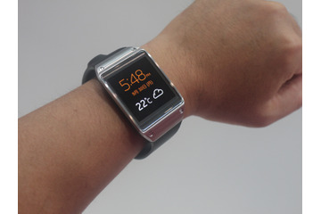 【CEATEC 2013 Vol.12:動画】スマートウォッチ「GALAXY Gear」が国内初公開 画像
