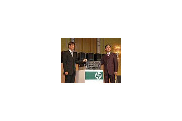 100V電源OK、サーバからストレージまで統合の第三世代ブレードシステム——日本HP 画像