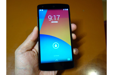 最新OS搭載で使い勝手に優れた「Nexus 5」、イー・モバイル版の特徴は？ 画像