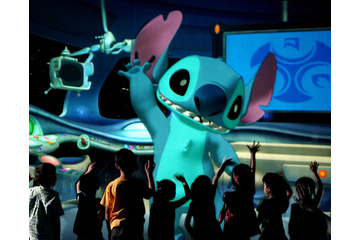 ディズニーランドに「リロ&スティッチ」新アトラクション 2015年夏 画像
