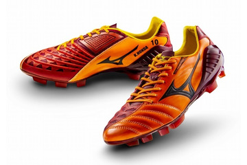 縦回転キックを研究 本田のサッカーシューズをミズノ製作 画像