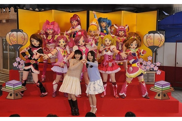 プリキュア10人が“ひな壇”で、ひなまつりをお祝い　中島愛、潘めぐみも大感動 画像
