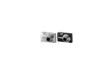 富士フイルム、広角28mm/光学4倍ズームのコンパクトデジタルカメラ——有効画素数815万画素 画像