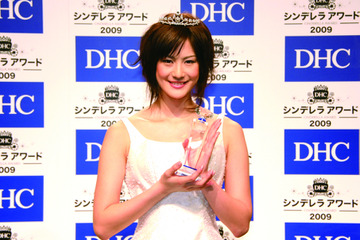 原石募集!「DHCシンデレラアワード2015」全国オーディション開催 画像