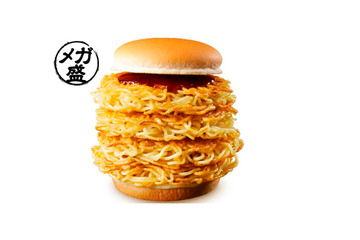 ロッテリア「大勝軒 元祖つけ麺バーガー」に“メガ盛り”新登場! 画像