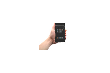 iPod touchの動画や写真をデスクに置いて楽しめる! フォーカルポイント、本革製フリップキャリングケース 画像