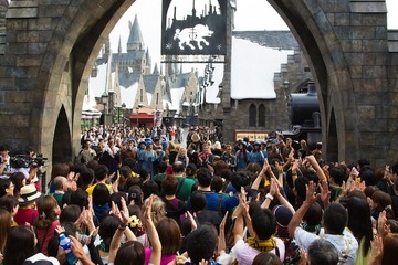 USJ「ハリー・ポッター」オープン……ドラコとルーナが「リベリオ!」 画像