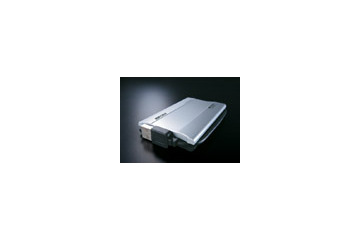 名刺サイズで100GBの容量実現! バッファロー、USB2.0対応シリコンディスク 画像