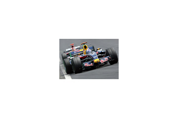 浅草寺境内をF1カーが爆走！　大迫力の「Red Bull Xstreams」 画像