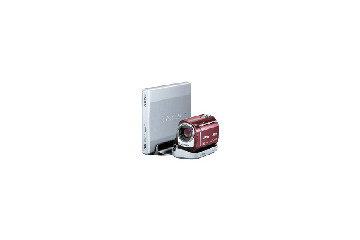 PCなしで手軽にDVD作成！　ビクター、HDDビデオカメラ「Everio」専用DVDライター 画像