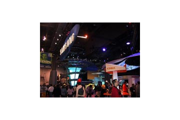 ［CES 2003速報］54インチ液晶ディスプレイを発表。具体像が見えてきたサムスンのWireles Home AV Center 画像