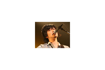 ポスト山崎まさよし!? 秦基博のスペシャルライブ映像を 画像