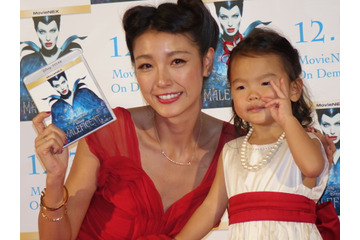 ユッキーナ、愛娘と登場! 「娘はお笑いDNA受け継いでる」 画像