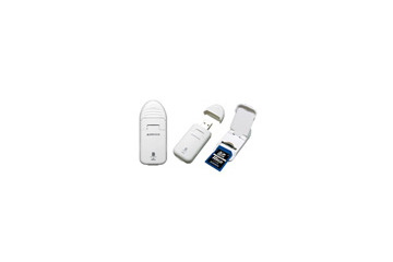 500円で買えるSDカード用USBカードリーダー/13メディア対応 画像