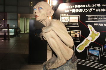 『ホビット』のジャイアント・リング、ガンダルフ、ゴラムが“来日”、本日展示開始！ 画像