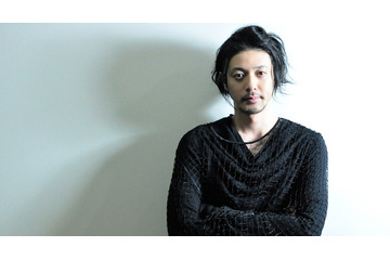 【インタビュー】オダギリジョー “異端児”はユーモアを愛す! 画像