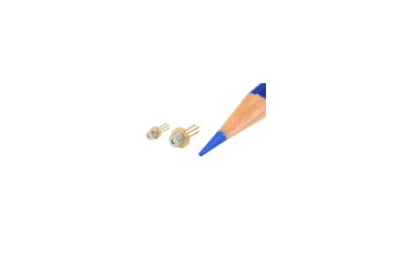 シャープ、Blu-ray 青紫色高出力半導体レーザを発表——250mWパルス出力のφ3.3mmパッケージ 画像