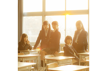 卒業式で唄うももクロが切なくも青春! 主演作主題歌MV解禁 (動画) 画像