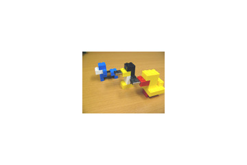 動物の形にも組み上げ可能! ブロック型USBフラッシュメモリ 画像