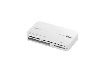 バッファロー、USB 3.0&57種類のメディア対応のカードリーダ/ライター 画像