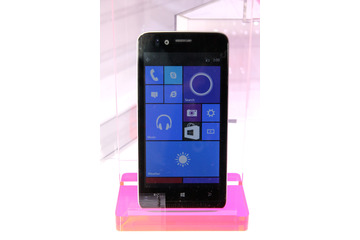 国内最速のWindows 10スマホやSIMフリーガラケーを発表……FREETELが新モデル 画像