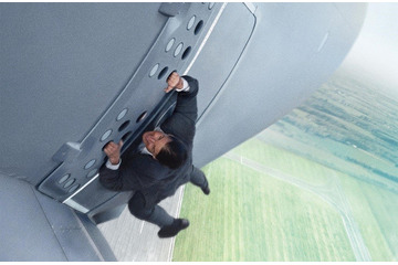 トム命がけ！ 『M：I』最新作、スタントナシのあのシーンがメイキング公開 画像