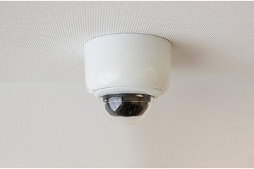 エルモ＆セーフィー、業務用クラウド監視カメラサービスを新たに提供開始 画像