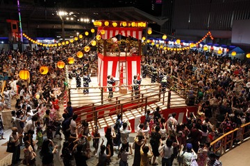 六本木ヒルズ盆踊り、過去最大規模！ 今年はけやき坂通りも開放 画像