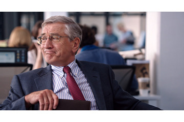 ロバート・デ・ニーロが若者に“モテテク”を伝授!映画 『マイ・インターン』 画像