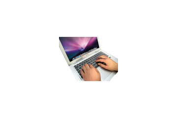 Windowsキーが表示できるMacBook用キーボードカバー 画像