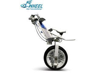 滋賀発！重心移動で運転する電動一輪車「ONEWHEEL」、公道で走行テスト 画像