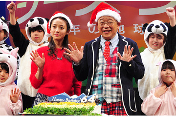 鶴瓶が64歳に!木村文乃も誕生日を祝福 画像