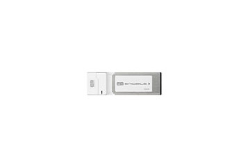 イー・モバイル、ExpressCardタイプで国内初の7.2Mbps対応「D03HW」24日より先行販売 画像