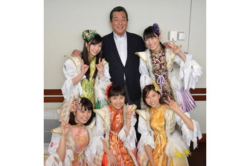 ももクロ、パワフルすぎる加山雄三にタジタジ「私たちついていけない!」 画像