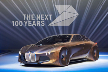 車体が生き物的と話題!BMWがお披露目した100周年コンセプトカー 画像