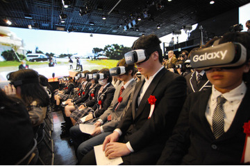 これが近未来の学園生活!? 世界初の“VR入学式” 画像