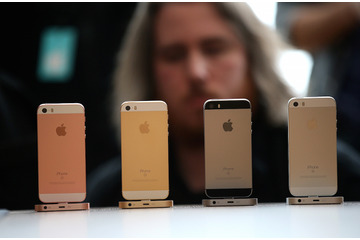 買うなら今？ SIMフリー版「iPhone SE」の在庫が回復！ 画像