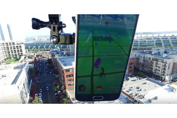 「Pokemon GO」をドローンでプレイした動画が話題に 画像