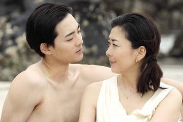 中山美穂と竜星涼が絡み合う30秒スポット映像が公開に! 画像