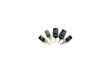 iPhone 3G専用の保護ケース4製品——ゴールド/シルバーのフック付きレザーケースなど 画像