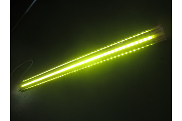 食品&医薬品工場での虫混入を抑止する新型LED照明器 画像