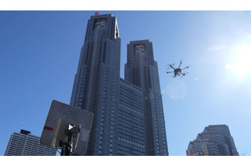 超高層ビル街の災害対策にドローン活用!新宿で災害対応実証実験験 画像