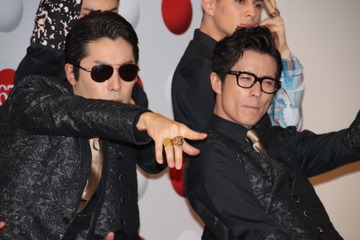 オリラジ、7年ぶりに宣材写真を一新し「起業感」!比較写真も公開 画像