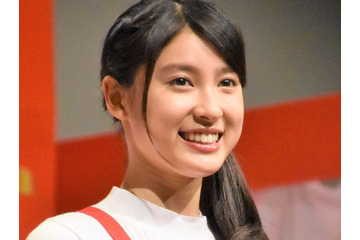 土屋太鳳のキス顔披露に「かわいすぎます!」「癒されます」など反響 画像