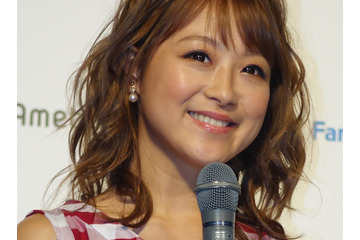 鈴木奈々、朝風呂後のすっぴんもち肌ショットに反響!「かわいい」「お肌羨ましい」 画像