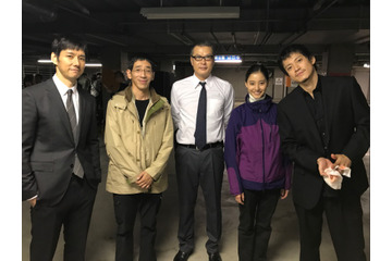 ドラマ『CRISIS』から特捜班メンバー5人のほっこりオフショット公開! 画像