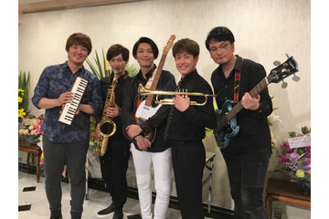 主婦に人気急上昇!イケメン銭湯アイドル「純烈」が銭湯を飛び出し日本橋でコンサート! 画像